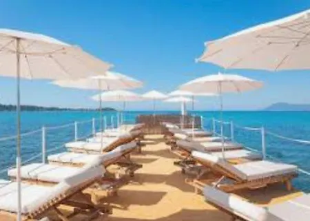 Villa Directly On The Sea Cannes